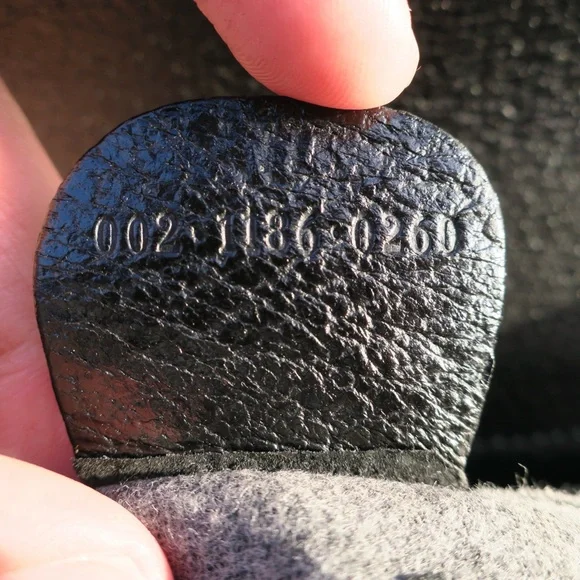 🔥 Vintage Gucci Diana Bamboo Top Handle Bag Black Leather | Classic 90s Gucci - Picture 11 of 13